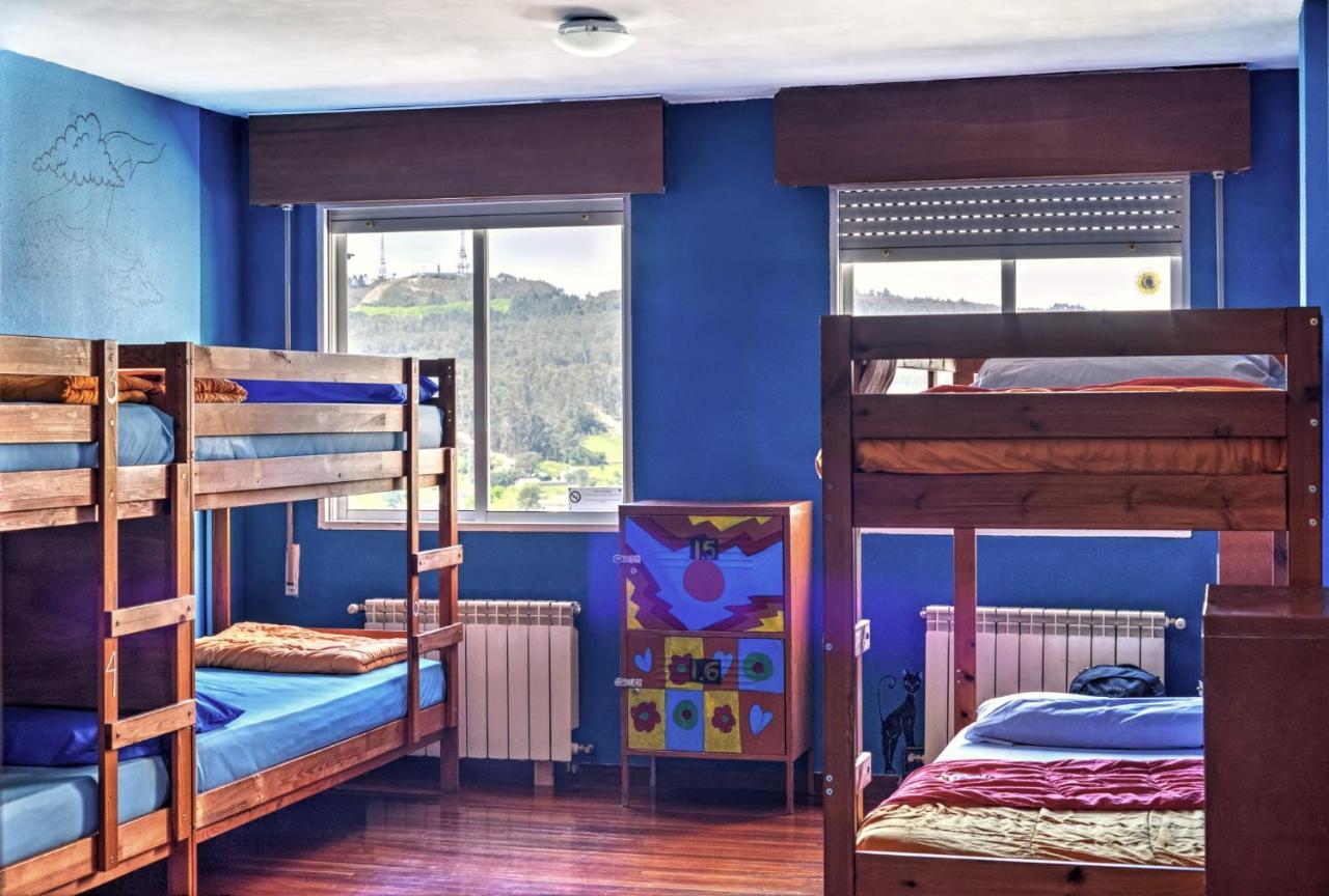 סנטיאגו דה קומפוסטלה Meiga Backpackers Hostel מראה חיצוני תמונה
